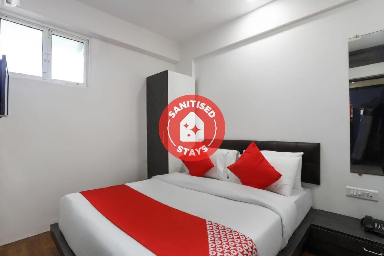 Oyo 40139 Hotel Peradiot Ахмедабад Екстер'єр фото